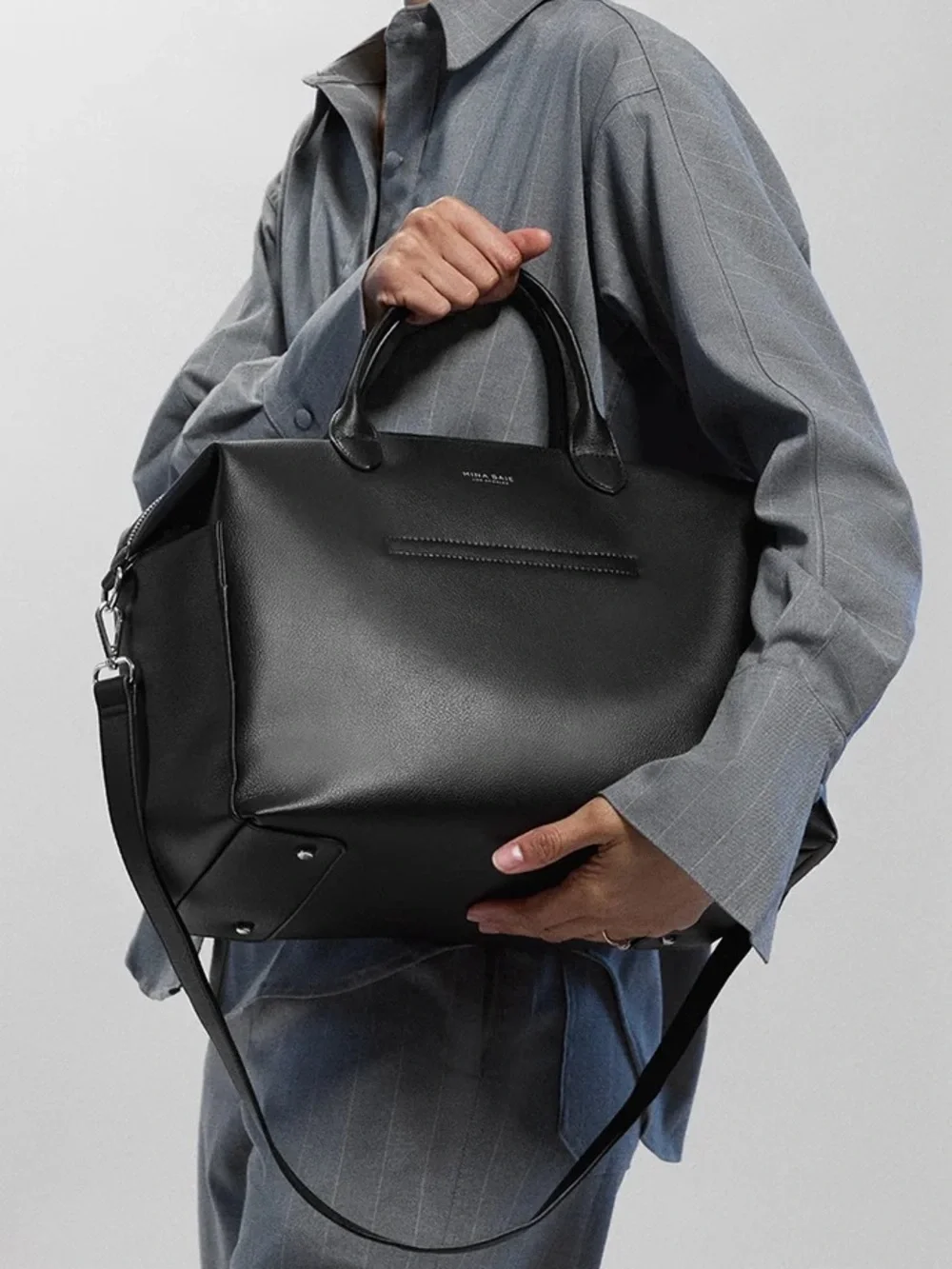 Mina Baie Emmy Midi Diaper Bag - Black/Silver